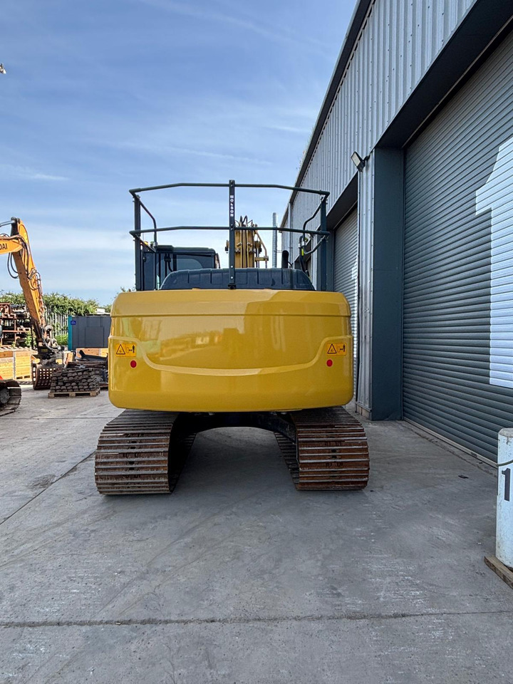 Kobelco SK130LC-11 - Pelle sur chenille: photos 4 Kobelco SK130LC-11 - Pelle sur chenille: photos 4