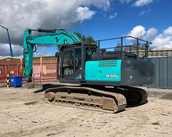 Kobelco SK300LC-10E - Pelle sur chenille: photos 3 Kobelco SK300LC-10E - Pelle sur chenille: photos 3
