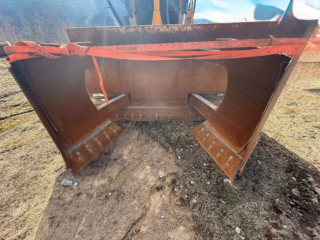 CAT D 6 T LGP - Bulldozer: photos 5 CAT D 6 T LGP - Bulldozer: photos 5