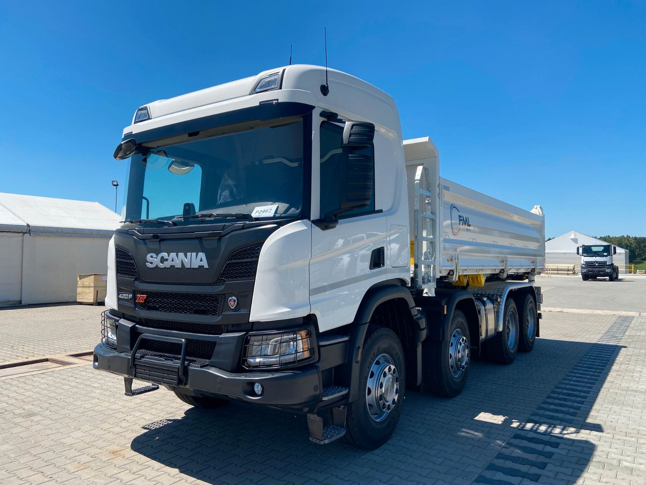 Scania P420 8x4 FML DREISEITENKIPPER - Camion benne: photos 2 Scania P420 8x4 FML DREISEITENKIPPER - Camion benne: photos 2