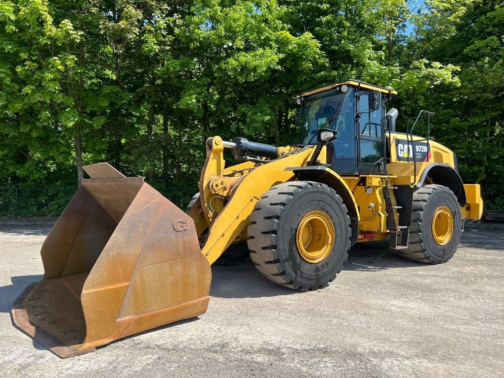 CAT 972 M - Chargeuse sur pneus: photos 1 CAT 972 M - Chargeuse sur pneus: photos 1