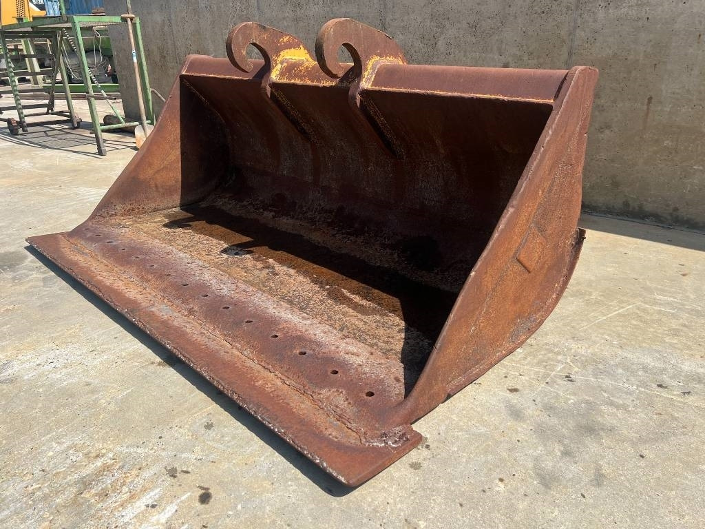 Verachtert CW45S Ditch cleaning bucket - Godet pour Engins de chantier: photos 3 Verachtert CW45S Ditch cleaning bucket - Godet pour Engins de chantier: photos 3
