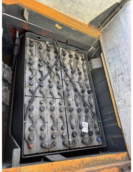 Camion plateau, Camion électrique Still R 0820: photos 9 Camion plateau, Camion électrique Still R 0820: photos 9