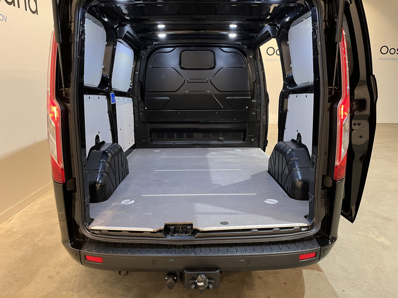 Ford Transit Custom 2.0 TDCI L1H1 Trend 130 PK Automaat / CarPlay / Camera / Airco / Cruise Control / Trekhaak / LMV / Navigatie / Klep / 3-Zits / 80.350 KM !! / BPM VRIJ !! - Fourgonnette: photos 5 Ford Transit Custom 2.0 TDCI L1H1 Trend 130 PK Automaat / CarPlay / Camera / Airco / Cruise Control / Trekhaak / LMV / Navigatie / Klep / 3-Zits / 80.350 KM !! / BPM VRIJ !! - Fourgonnette: photos 5