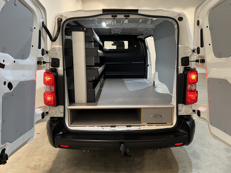 Opel Vivaro 2.0 CDTI L3H1 150 PK Servicebus / Inrichting / Euro 6 / Airco / Cruise Control / Camera / Trekhaak / CarPlay / Navigatie / 3-Zits / - Fourgonnette: photos 5 Opel Vivaro 2.0 CDTI L3H1 150 PK Servicebus / Inrichting / Euro 6 / Airco / Cruise Control / Camera / Trekhaak / CarPlay / Navigatie / 3-Zits / - Fourgonnette: photos 5