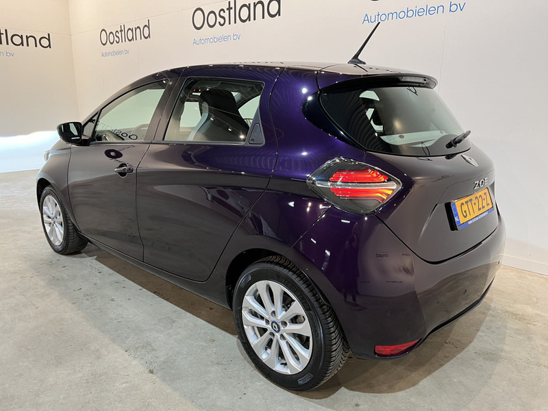 Renault ZOE R110 Experience 52 kWh (Huuraccu) / CarPlay / Camera / Airco / Cruise Control / LMV / Navigatie / 11.000 KM !! Prijs ex BTW € 9.050- - Voiture à hayon: photos 5 Renault ZOE R110 Experience 52 kWh (Huuraccu) / CarPlay / Camera / Airco / Cruise Control / LMV / Navigatie / 11.000 KM !! Prijs ex BTW € 9.050- - Voiture à hayon: photos 5