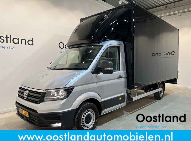 Volkswagen Crafter 35 2.0 TDI 140 pk Bakwagen 2.41 Mtr. H / Meubelbak / Euro 6 / Airco / Cruise Control / CarPlay / 23.400 KM !! - Fourgon grand volume: photos 1 Volkswagen Crafter 35 2.0 TDI 140 pk Bakwagen 2.41 Mtr. H / Meubelbak / Euro 6 / Airco / Cruise Control / CarPlay / 23.400 KM !! - Fourgon grand volume: photos 1