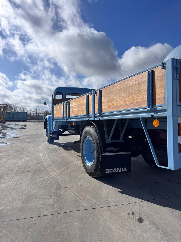 Scania Scania 111 - Camion plateau: photos 5 Scania Scania 111 - Camion plateau: photos 5