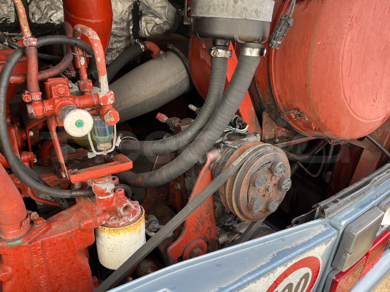 Autocar Iveco 380: photos 13