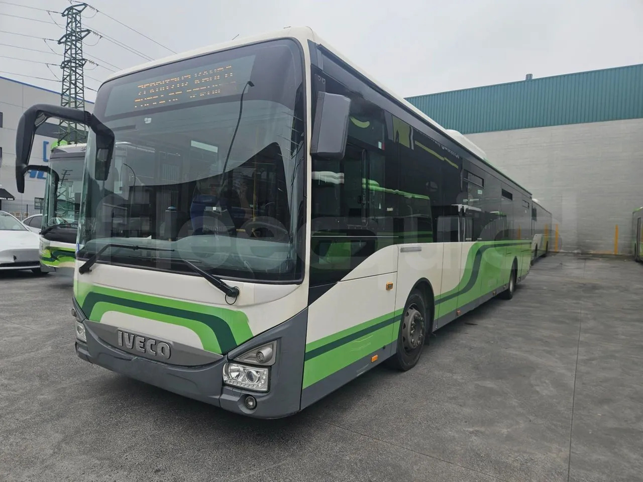 Iveco Crossway Low Entry - Bus urbain: photos 4 Iveco Crossway Low Entry - Bus urbain: photos 4