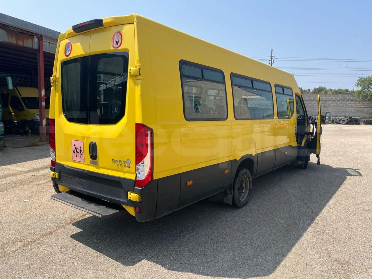 Bus scolaire Iveco Daily: photos 8