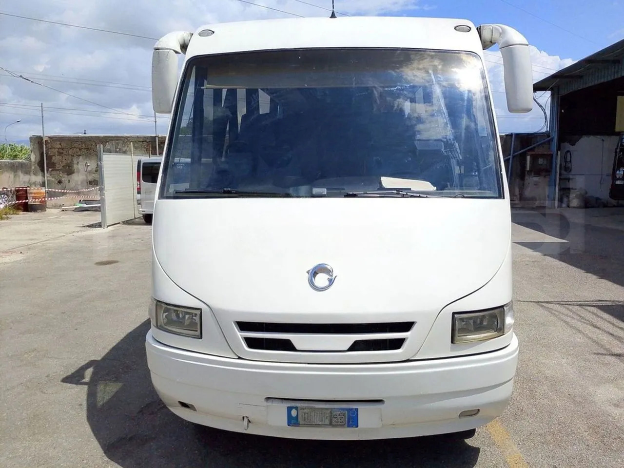 Iveco Daily - Autocar: photos 2 Iveco Daily - Autocar: photos 2