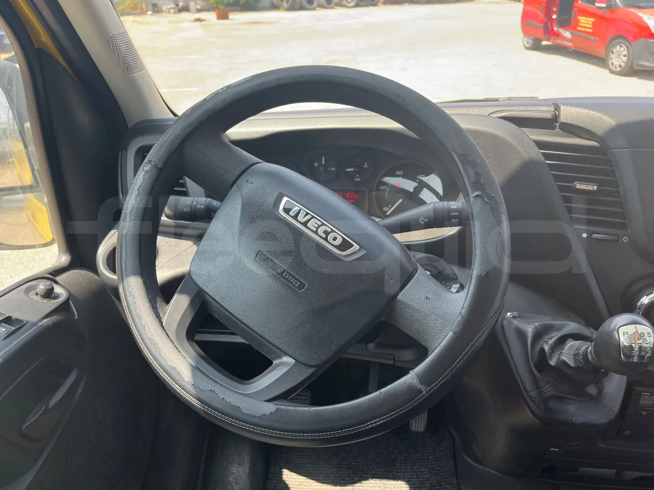 Bus scolaire Iveco Daily: photos 17
