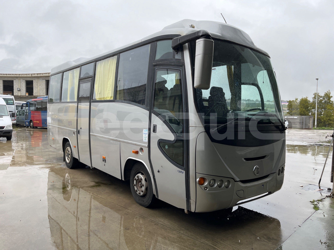 Iveco Eurocargo - Autocar: photos 1 Iveco Eurocargo - Autocar: photos 1