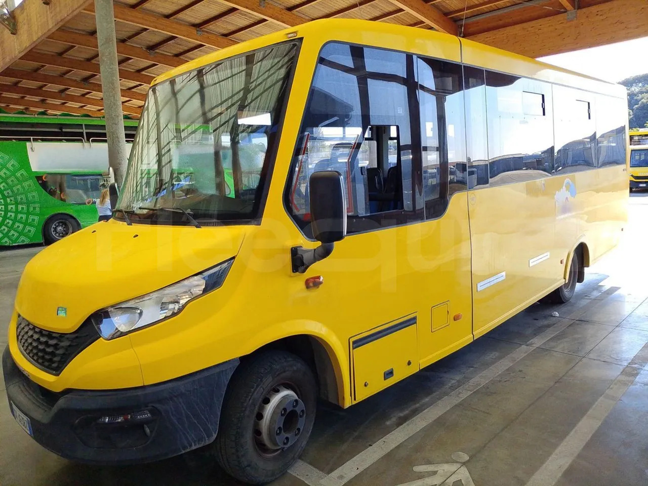 Iveco Indcar - Bus scolaire: photos 4 Iveco Indcar - Bus scolaire: photos 4