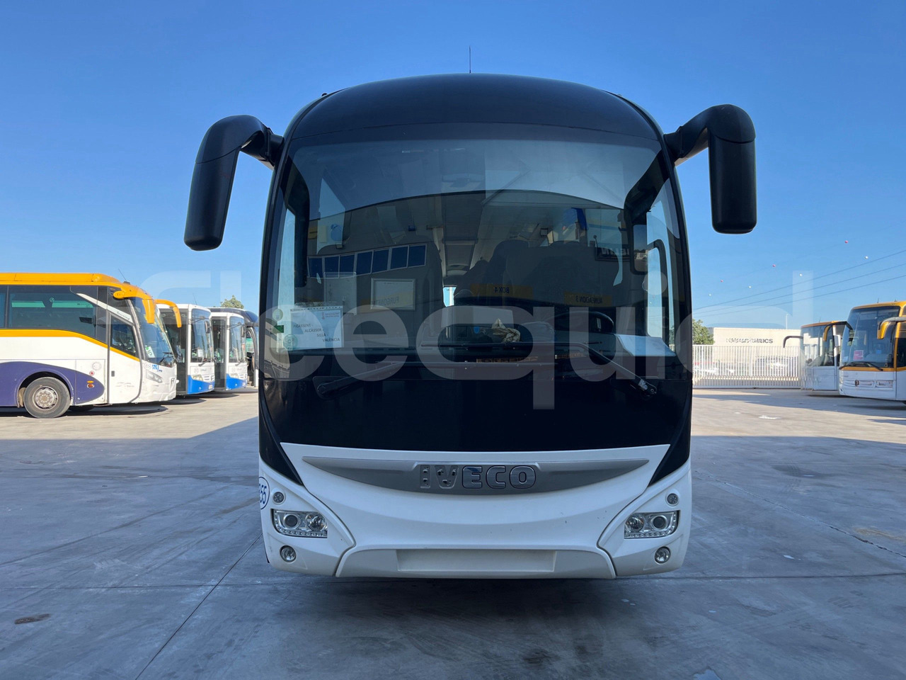 Iveco Magelys - Autocar: photos 2 Iveco Magelys - Autocar: photos 2