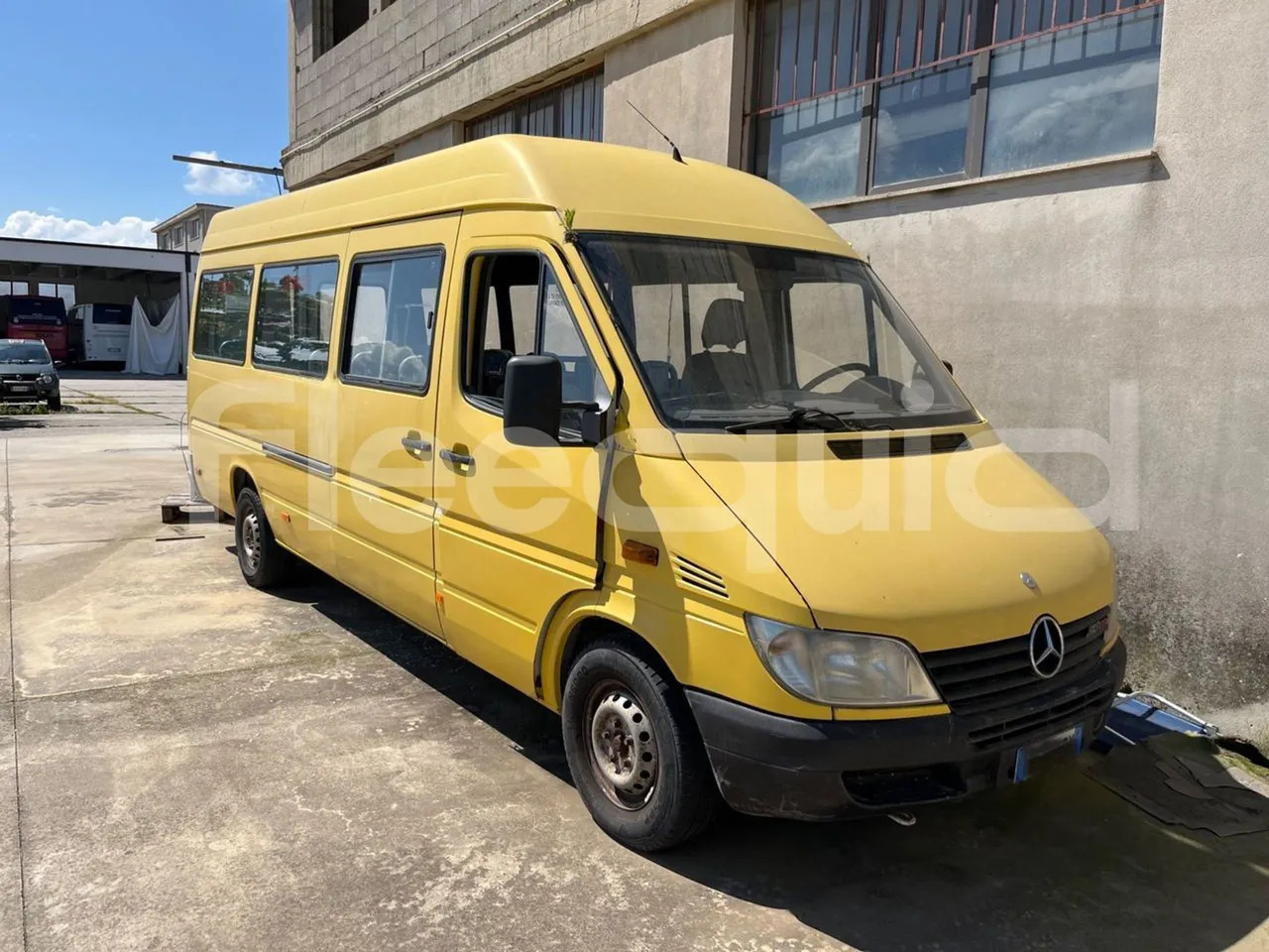 Mercedes-Benz 313 CDI - Bus scolaire: photos 1 Mercedes-Benz 313 CDI - Bus scolaire: photos 1