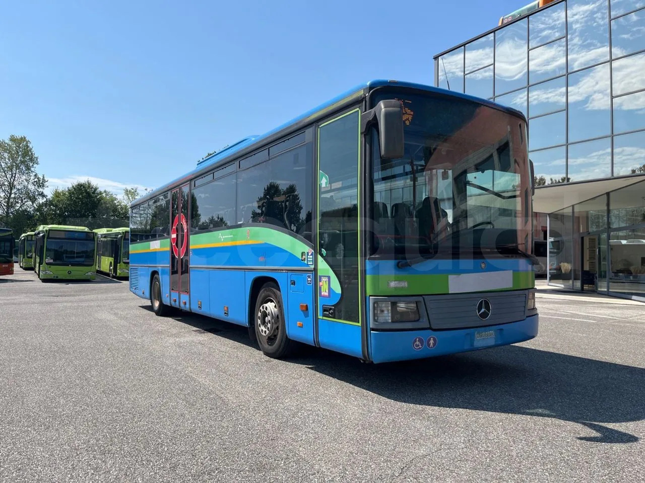 Mercedes-Benz Integro - Bus urbain: photos 1 Mercedes-Benz Integro - Bus urbain: photos 1