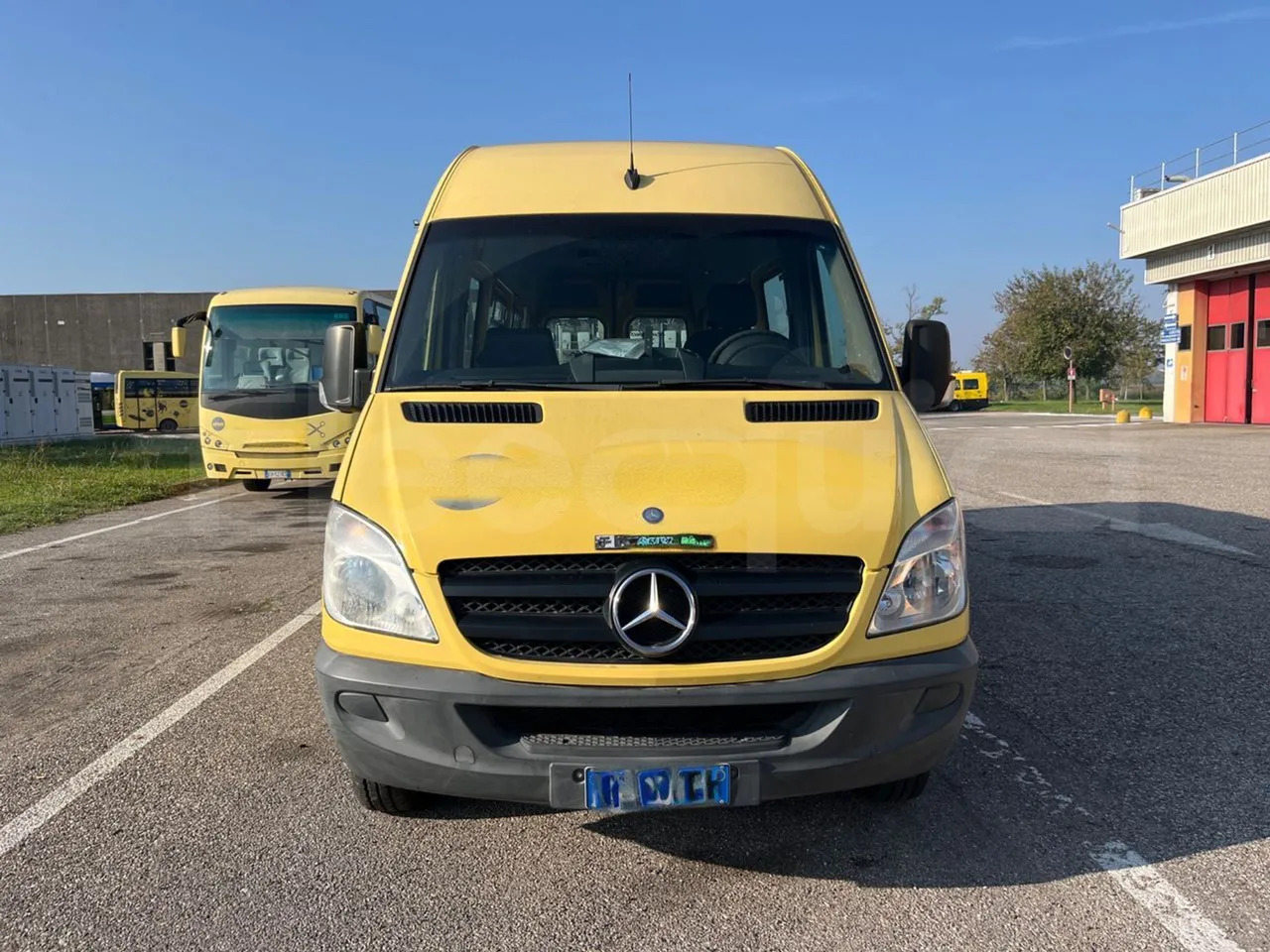 Mercedes-Benz Sprinter - Bus scolaire: photos 2 Mercedes-Benz Sprinter - Bus scolaire: photos 2