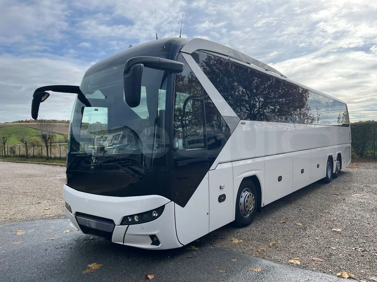 Neoplan Tourliner L - Autocar: photos 4 Neoplan Tourliner L - Autocar: photos 4