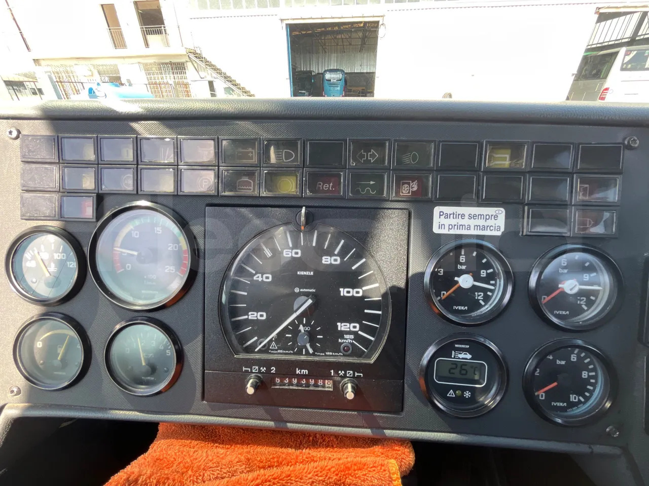 Setra S315 - Autocar: photos 3 Setra S315 - Autocar: photos 3