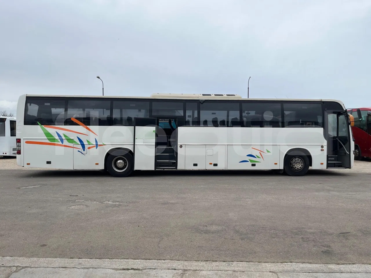 Autocar Volvo B12: photos 14