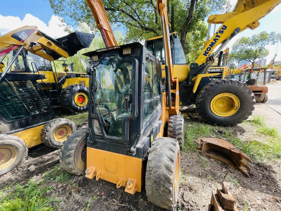 CASE SR250 - Mini chargeuse: photos 5 CASE SR250 - Mini chargeuse: photos 5