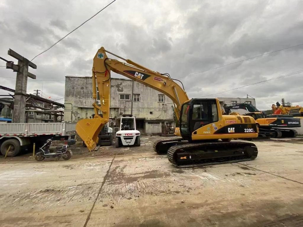 CAT 320 C LLR - Pelle sur chenille: photos 2 CAT 320 C LLR - Pelle sur chenille: photos 2