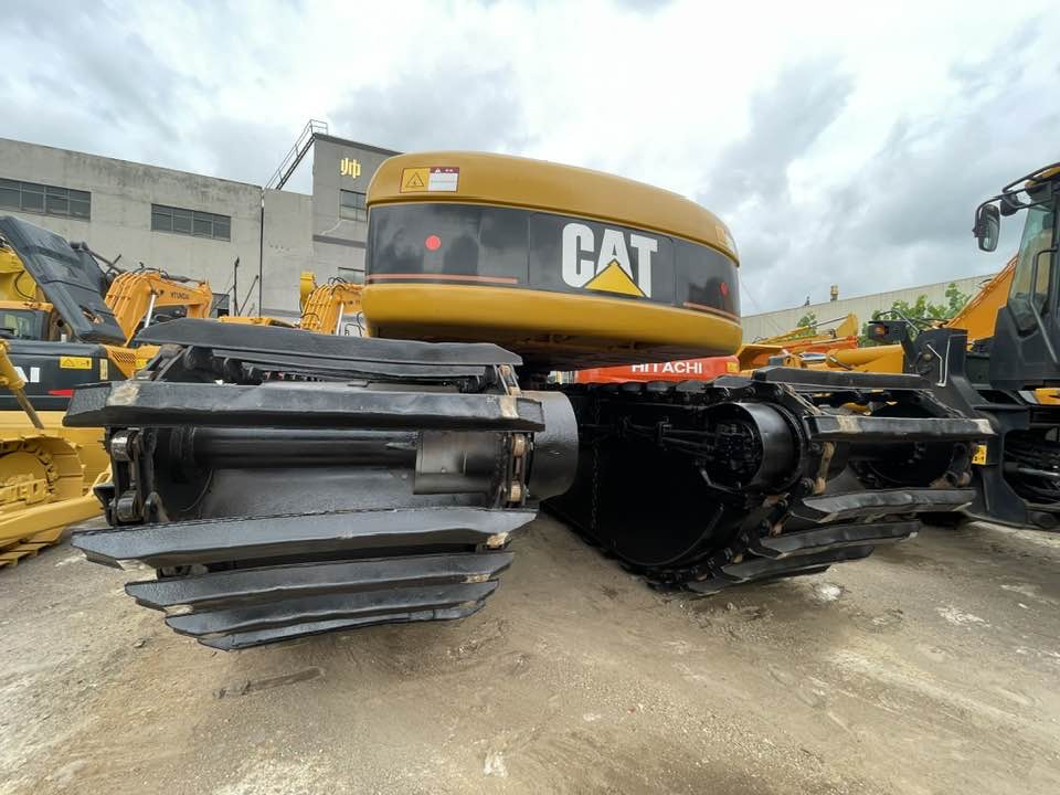 Caterpillar 320CL - Pelle: photos 4 Caterpillar 320CL - Pelle: photos 4