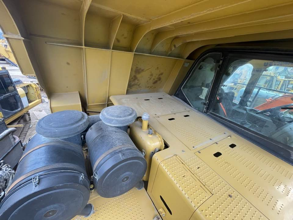 Tombereau rigide Caterpillar Cat 773f: photos 14 Tombereau rigide Caterpillar Cat 773f: photos 14