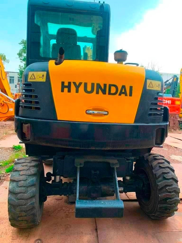 Pelle sur pneus Hyundai Robex 60 W-7: photos 6