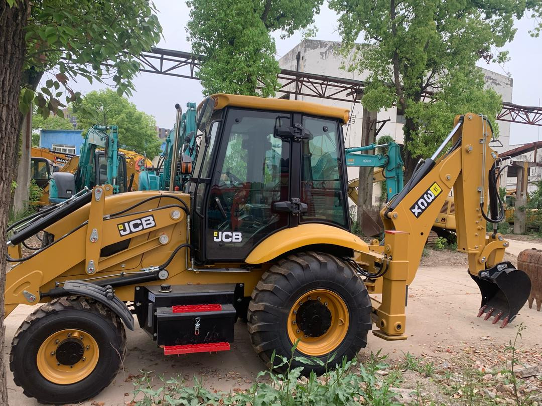 JCB 3CX - Tractopelle: photos 5 JCB 3CX - Tractopelle: photos 5