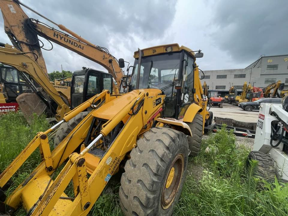 JCB 4CX - Tractopelle: photos 5 JCB 4CX - Tractopelle: photos 5