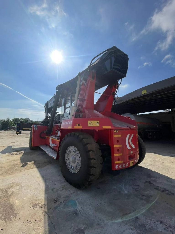 Kalmar DRF 450-650S5 - Grue tout-terrain: photos 5 Kalmar DRF 450-650S5 - Grue tout-terrain: photos 5