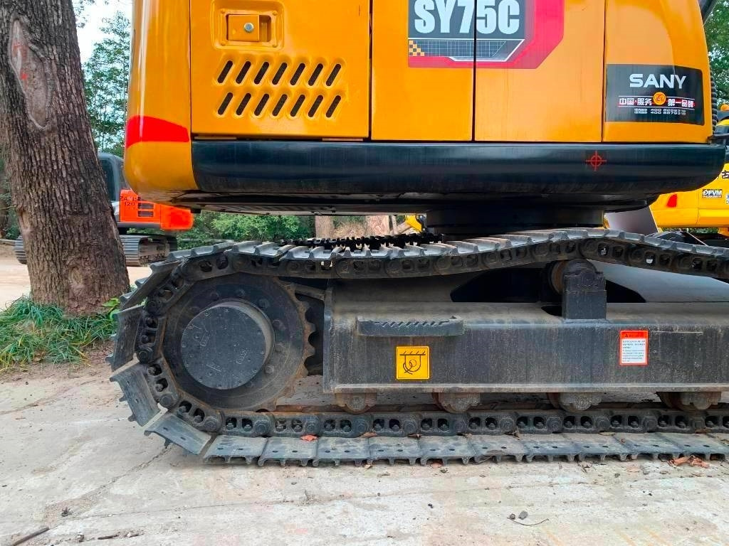 Sany SY 75 C - Pelle sur chenille: photos 5 Sany SY 75 C - Pelle sur chenille: photos 5