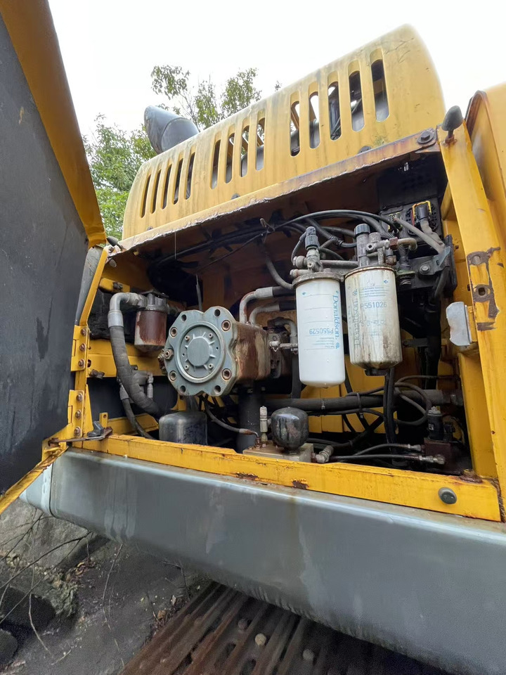 VOLVO EC380DL - Pelle sur pneus: photos 3 VOLVO EC380DL - Pelle sur pneus: photos 3