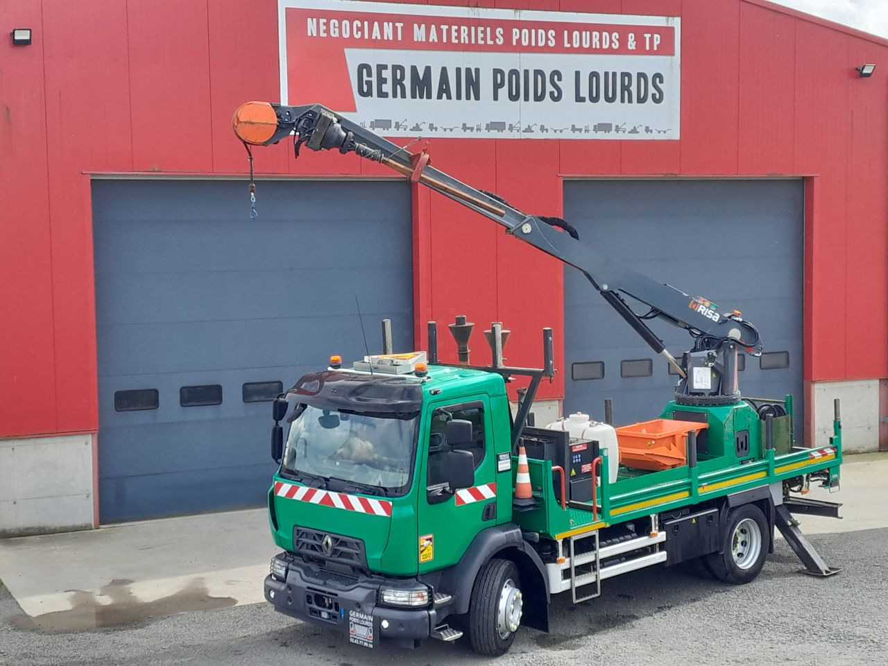 Renault DWIDE 250.13 DXI 8 4x2 Others Truck - Camion, Camion grue: photos 1 Renault DWIDE 250.13 DXI 8 4x2 Others Truck - Camion, Camion grue: photos 1