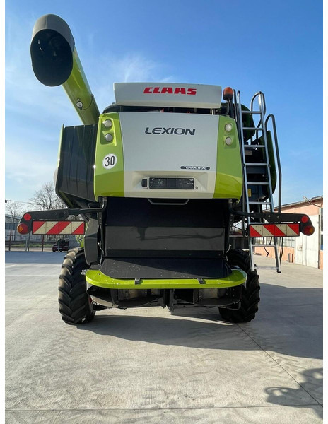 Claas Lexion 770 TT - Moissonneuse-batteuse: photos 4 Claas Lexion 770 TT - Moissonneuse-batteuse: photos 4
