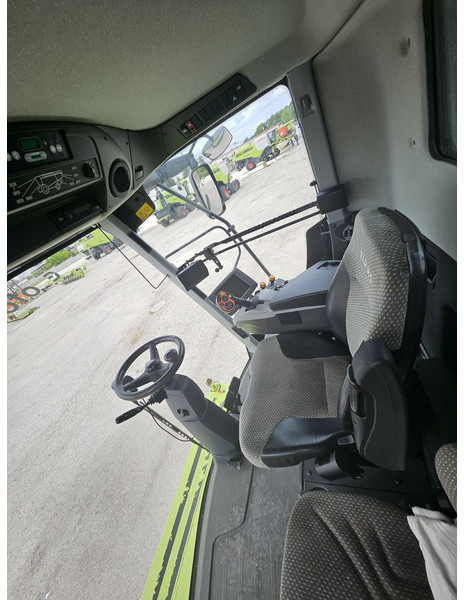 Claas Lexion 780 TT - Moissonneuse-batteuse: photos 5 Claas Lexion 780 TT - Moissonneuse-batteuse: photos 5