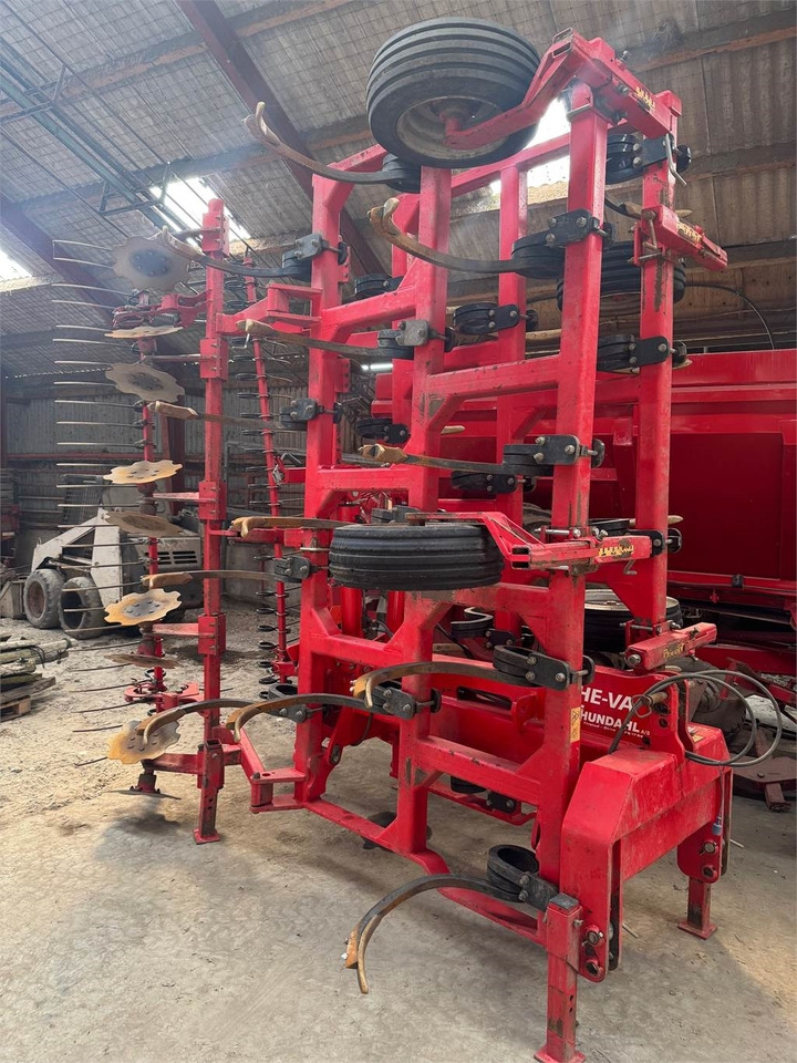 He-Va TRIPLE-TILLER AIRY 6 - Herse: photos 1 He-Va TRIPLE-TILLER AIRY 6 - Herse: photos 1