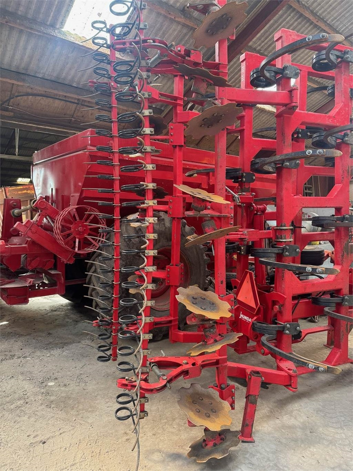 He-Va TRIPLE-TILLER AIRY 6 - Herse: photos 3 He-Va TRIPLE-TILLER AIRY 6 - Herse: photos 3