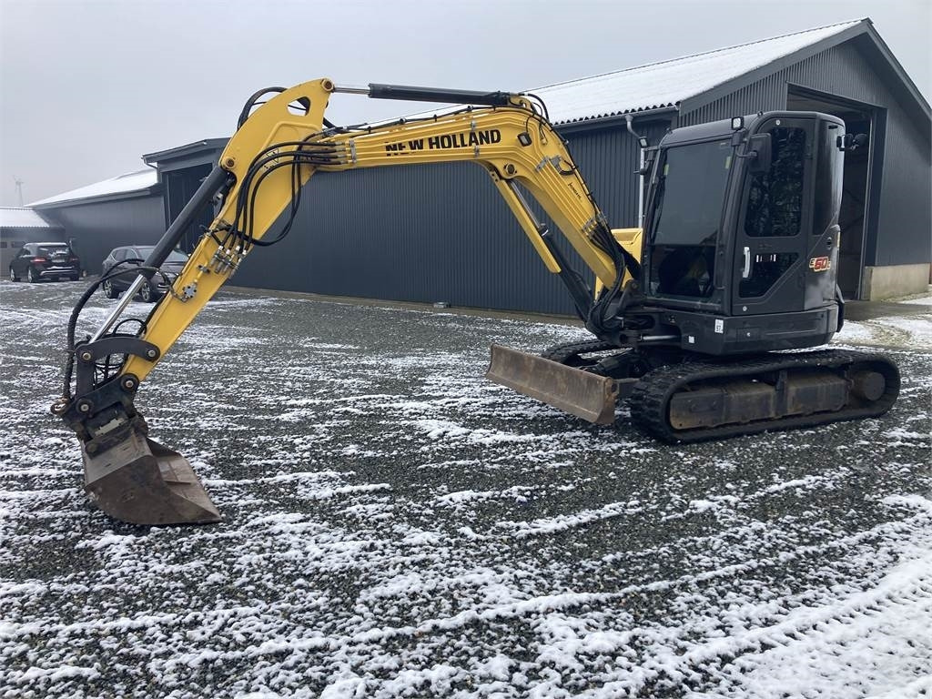 New Holland E60C CAB minigraver - Mini pelle: photos 2 New Holland E60C CAB minigraver - Mini pelle: photos 2