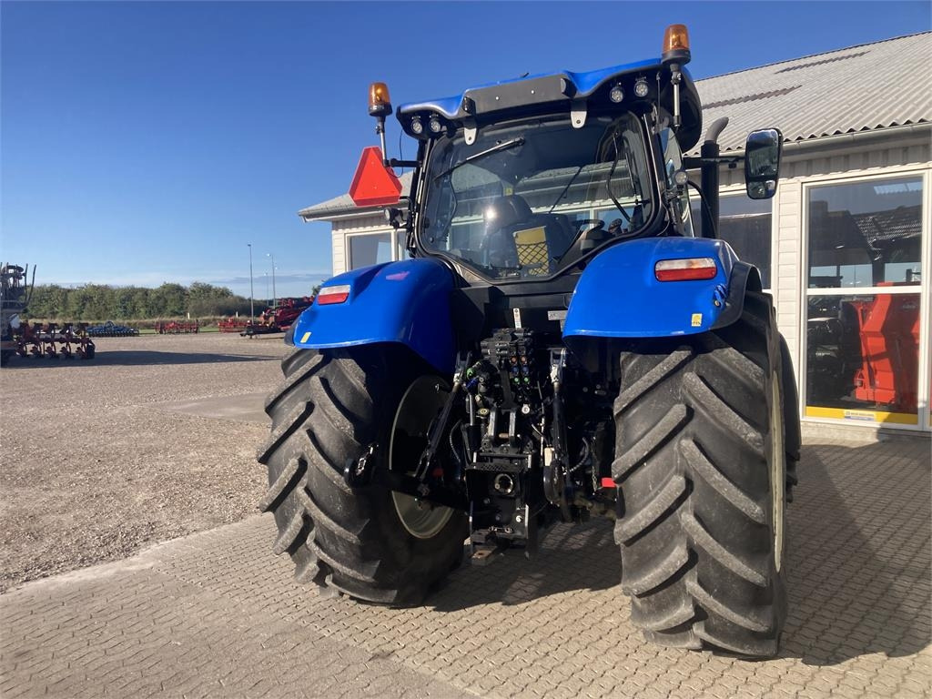 New Holland T7.225 AC MY 18 - Tracteur agricole: photos 4 New Holland T7.225 AC MY 18 - Tracteur agricole: photos 4