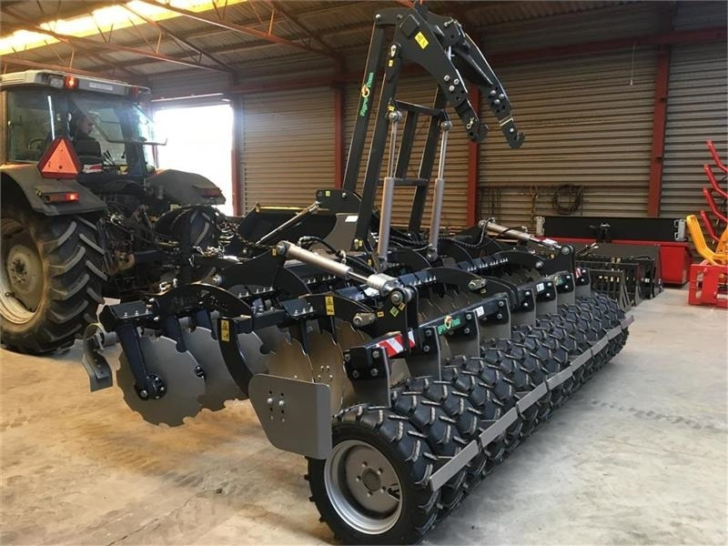 Agro - TOM 4 m. bugseret med slæbeplanke - Cover crop: photos 4 Agro - TOM 4 m. bugseret med slæbeplanke - Cover crop: photos 4