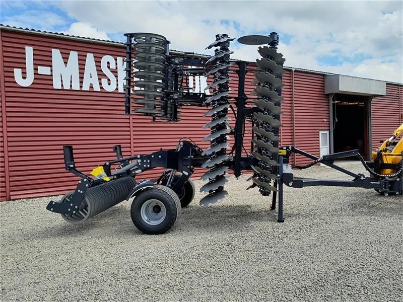 Agro - TOM 6 Meter discharve - Cover crop: photos 3 Agro - TOM 6 Meter discharve - Cover crop: photos 3