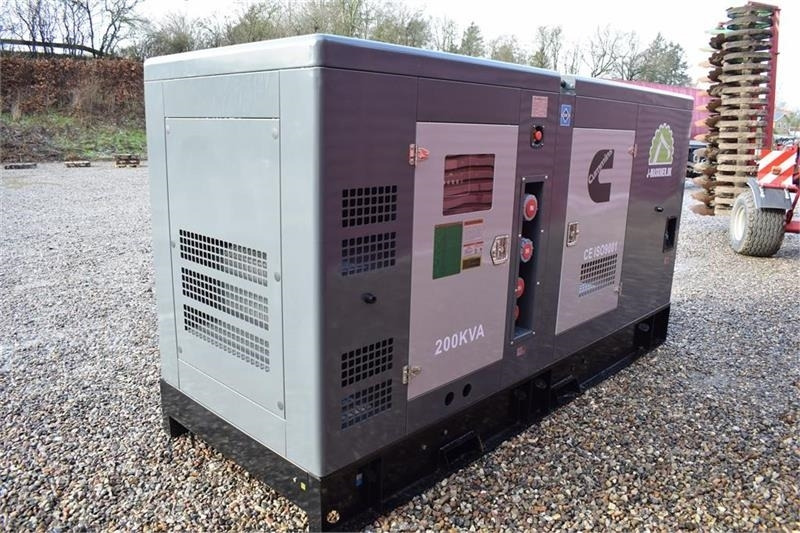 Cummins 200 KvA - Groupe électrogène: photos 4 Cummins 200 KvA - Groupe électrogène: photos 4