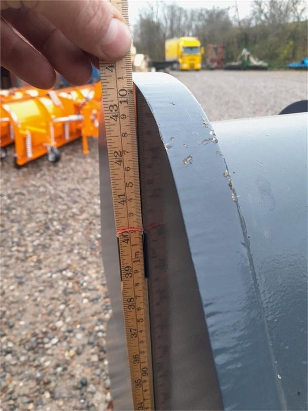 - Godet pour pelle: photos 4 - Godet pour pelle: photos 4