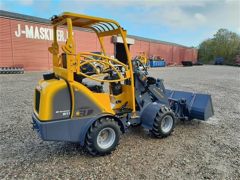 Valet de ferme Eurotrac W11: photos 6