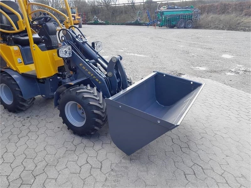 Valet de ferme Eurotrac W11 LAV TÅRN: photos 10