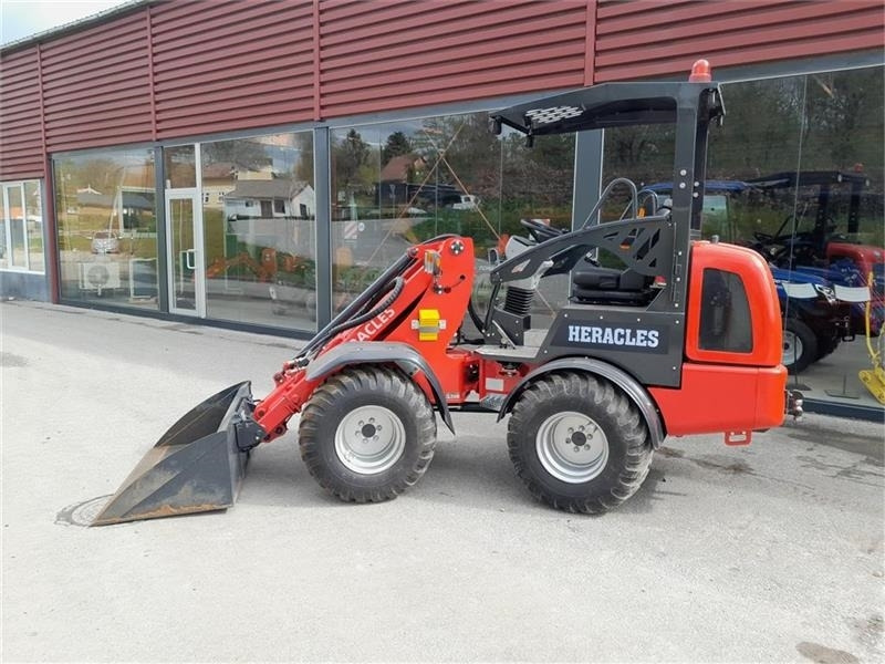 Heracles H220 - Valet de ferme: photos 3 Heracles H220 - Valet de ferme: photos 3